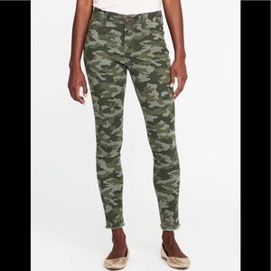 Old Navy Rockstar camo jeans
